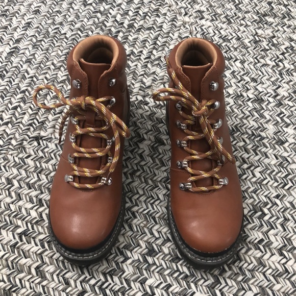 Universal Thread lace up boots - Picture 3 of 6